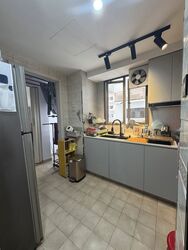 Parkview Apartments (D23), Apartment #573882001